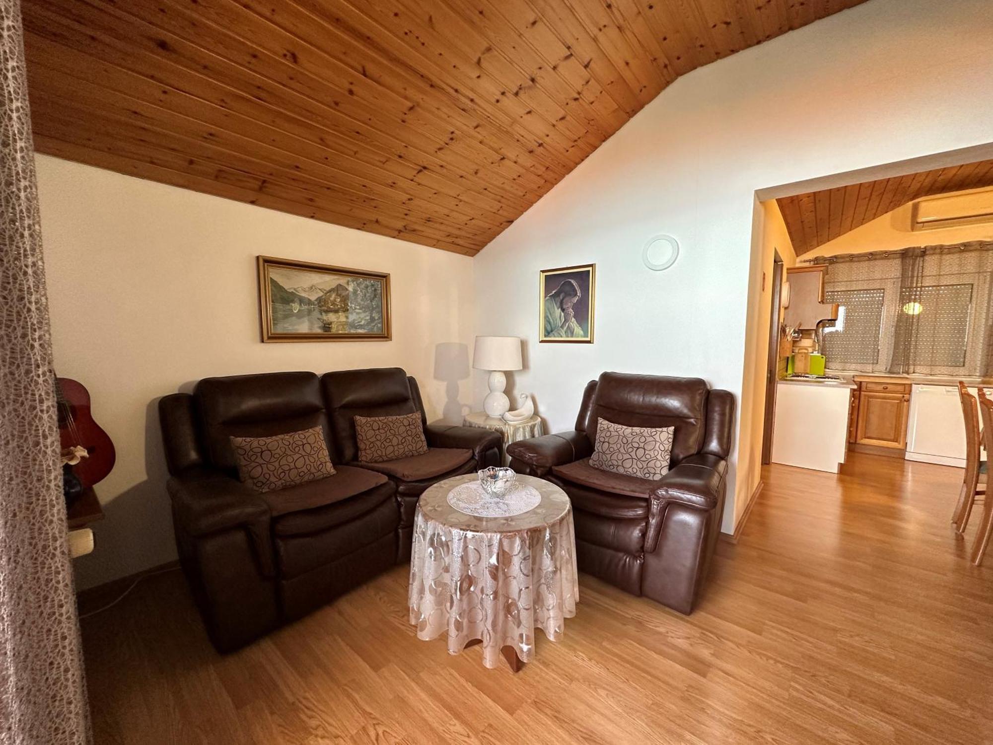 Apartments Nino Подстрана Екстериор снимка